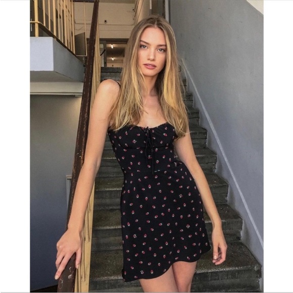 Realisation Par Dresses & Skirts - REALISATION Par THE INEZ in Black Strawberry Dress Size S